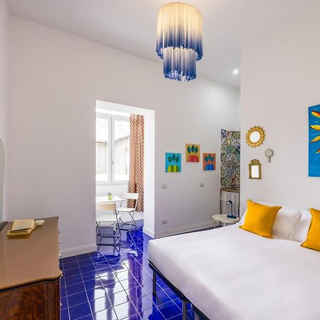 Piazza Miraglia - Apartment By Wonderful Italy Наполи Екстериор снимка