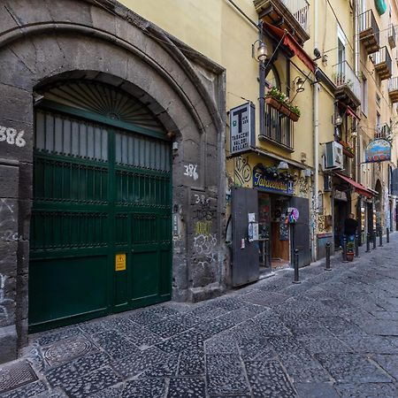 Piazza Miraglia - Apartment By Wonderful Italy Наполи Екстериор снимка
